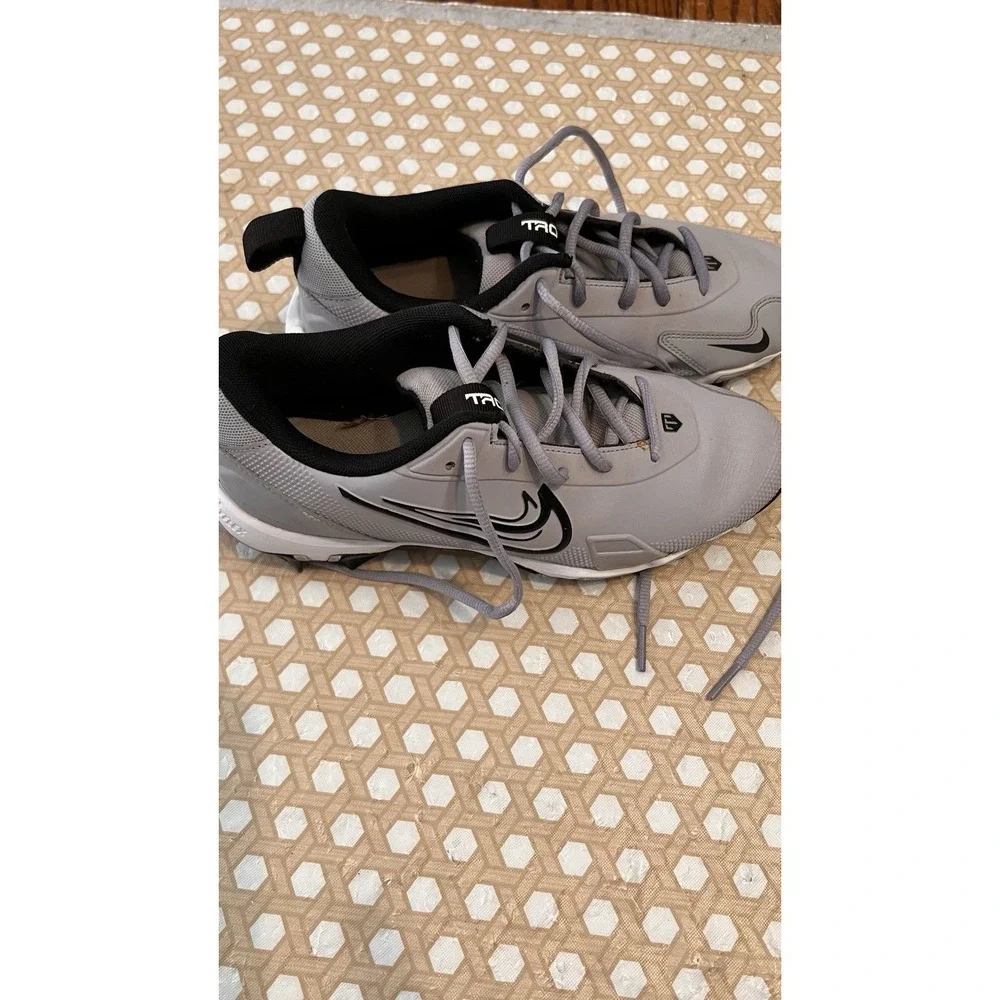 Nike Trout Baseball Cleats Gray Black Size 6Y FB9731-002